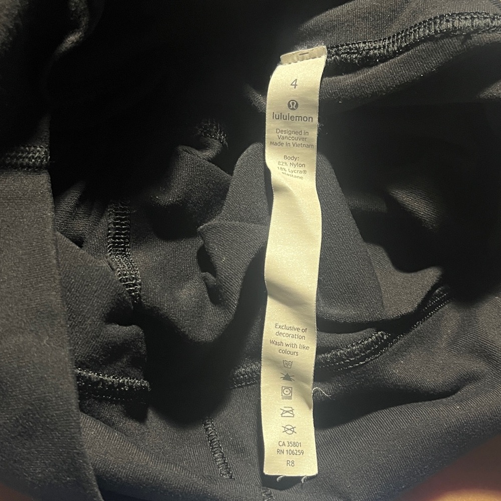 Lululemon Wunder Under High-Rise 7/8 Tight *Full-On Luon 25" Black size 4 - Picture 7 of 8